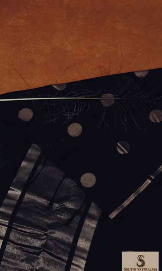 BLACK POLKA thumbnail 2